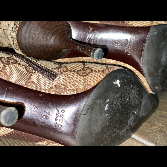 Authentic Gucci boots - Picture 3 of 3